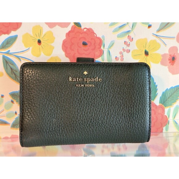 Kate Spade Leila Pebbled Leather Convertible Wallet, Deep Evergreen - Picture 1 of 9